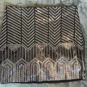 Silver Sequined skirt size M